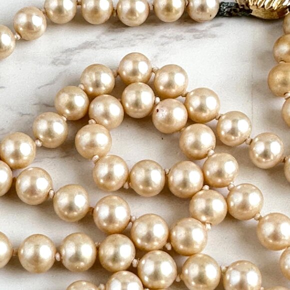 Vintage Marvella Faux Pearl Necklace, Bridal Jewelry, Classic Strand Matinee - Picture 5 of 8